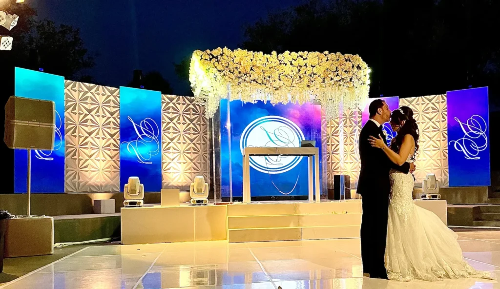 Malibu-wedding-led wall
